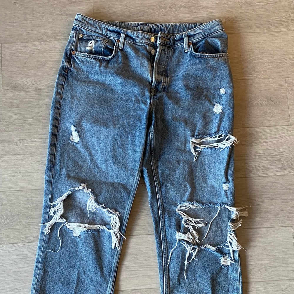 H&M 90s boyfriend style jeans